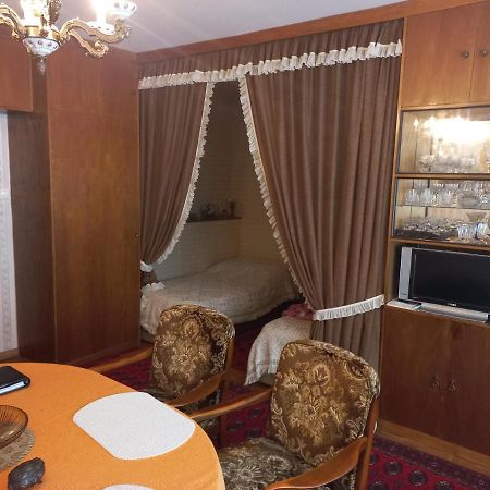 Ferienwohnung ,,Wohnen Wie Zu Grossmutter'S Zeiten'' Wien Ngoại thất bức ảnh